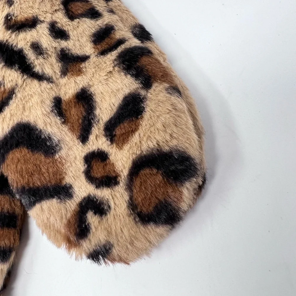 Girl’s Make It Merry Faux Fur Mittens | NWT